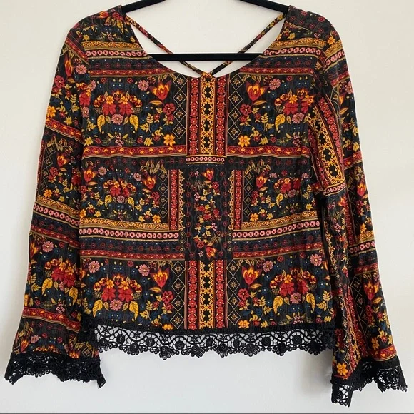 H&M Coachella Floral Flowy Boho Lace Trim Bell-Sleeve Long Sleeve Strappy Shirt - Picture 9 of 9